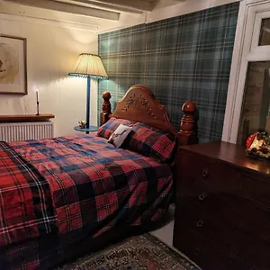 https://the-old-hay-barn.tophotelsbath.com