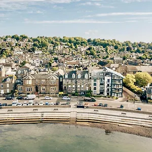 https://ferry-beach-house.edinburghhotelsuk.org